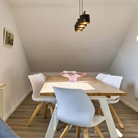 Apartment Bergfried 2 *
